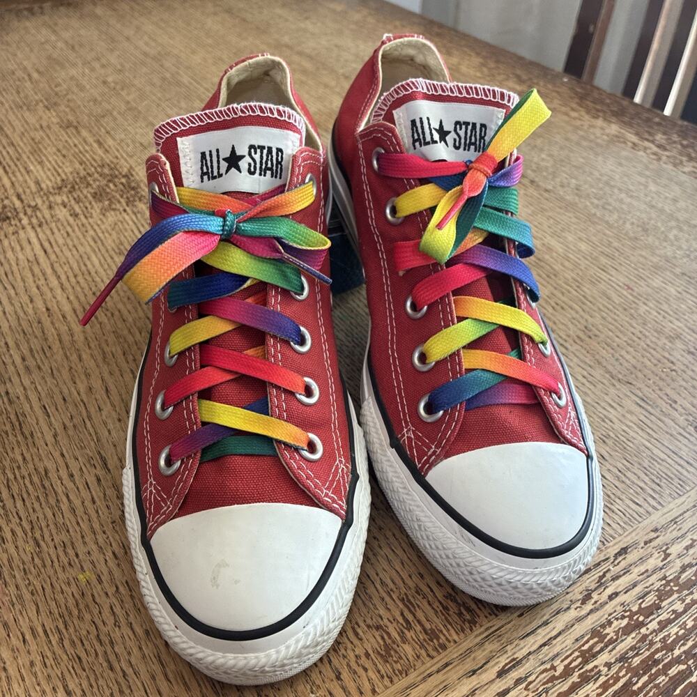 Converse Chuck Taylor All Star Low Red Sneakers Women’s Size 8 Mens 6 Canvas